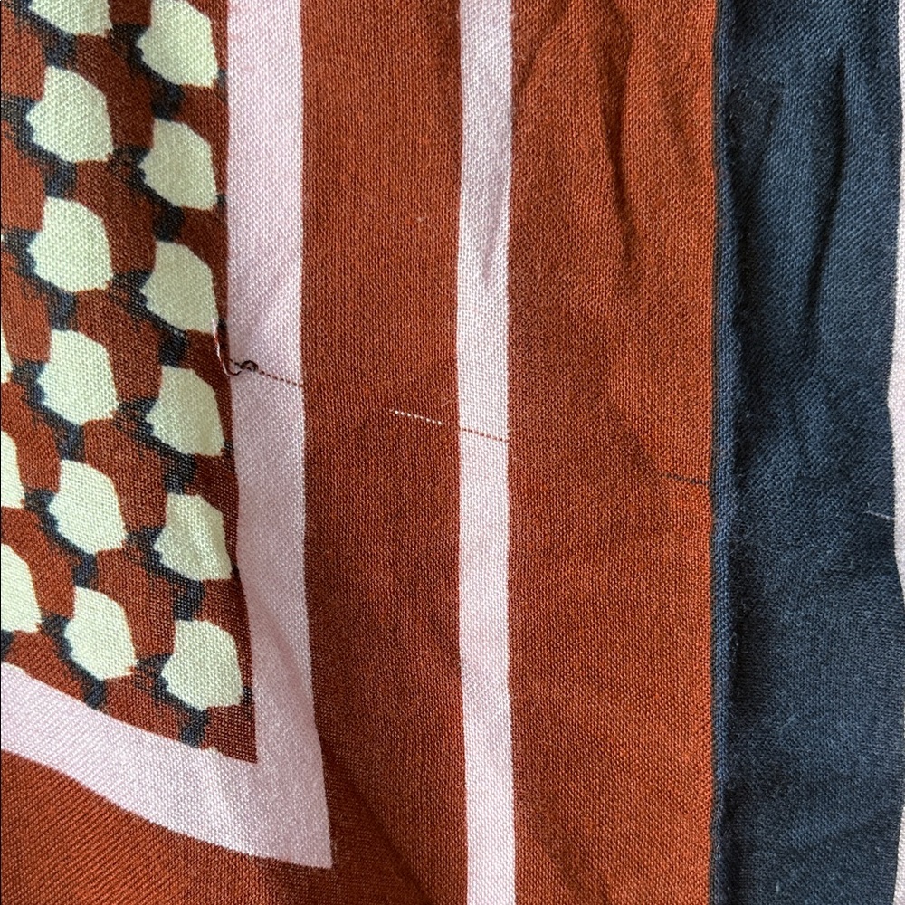 J Crew Geometric Patterned Scarf - Picture 3 of 8
